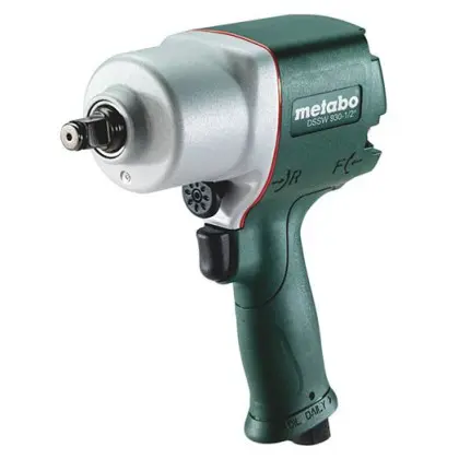 Ударний пневмогайковерт Metabo DSSW 930-1/2" 6,2Бар 540л/хв (601549000) Ударний пневмогайковерт Metabo DSSW 930-1/2" 6,2Бар 540л/хв (601549000)