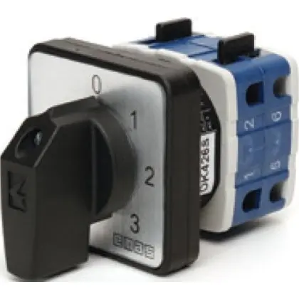 Кулачковый переключатель амперметра EMAS PSA010OK426S четырехпозиционный 10А Кулачковый переключатель амперметра EMAS PSA010OK426S четырехпозиционный 10А