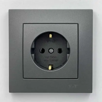 Розетка EL-BI VEGA антрацит матовый 1-я с заземлением ( 510-016700-217 ) Розетка EL-BI VEGA антрацит матовый 1-я с заземлением ( 510-016700-217 )