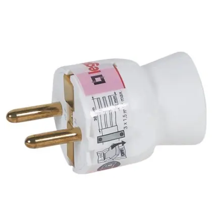 Вилка электромонтажная Legrand 2К+З Вилка электромонтажная Legrand 2К+З