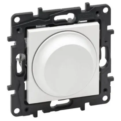 Светорегулятор Legrand Niloe Step 300Вт белый (863152) Светорегулятор Legrand Niloe Step 300Вт белый (863152)