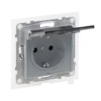 Розетка IP44 2К+З 16А/250В с крышкой Legrand SUNO (алюминий) 721323 Розетка IP44 2К+З 16А/250В с крышкой Legrand SUNO (алюминий) 721323