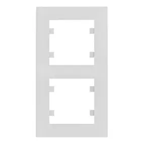 Вертикальна двомісна рамка Hager WL5620 Lumina-Intense 2X (біла)