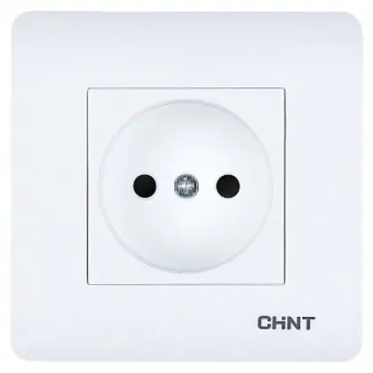 Розетка Chint NEW3 белая (715391) Розетка Chint NEW3 белая (715391)