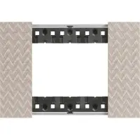 Рамка на 3 модуля Bticino Living Now KA4803MM (итальянский стандарт) оптик