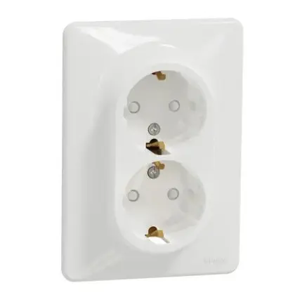 Двойная розетка Schneider Electric Sedna Design с заземлением и шторками белая SDD311221 Двойная розетка Schneider Electric Sedna Design с заземлением и шторками белая SDD311221