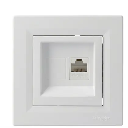 Розетка компьютерная одинарная RJ45 кат.6 UTP белая Asfora, EPH4700121