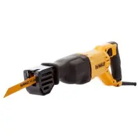 Сабельная пила DeWALT DWE305PK Сабельная пила DeWALT DWE305PK