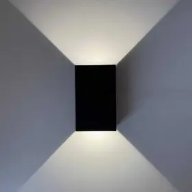 Світильник фасадний Violux JOKER 10W 4200K 750Lm ІР65 чорний ( 500380 )