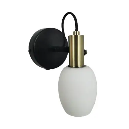 Бра, настенный светильник Nordlux 2312291003 Arild E14 1x40W IP20 черный Бра, настенный светильник Nordlux 2312291003 Arild E14 1x40W IP20 черный