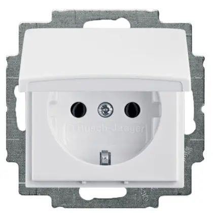 Розетка ABB Basic 55 20 EUK-94-507 із заземленням та кришкою (альпійський білий) Розетка ABB Basic 55 20 EUK-94-507 із заземленням та кришкою (альпійський білий)