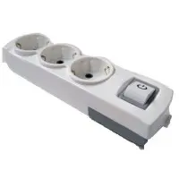 Тройная колодка Sokol с заземлением и выключателем (7.5.2.157200)