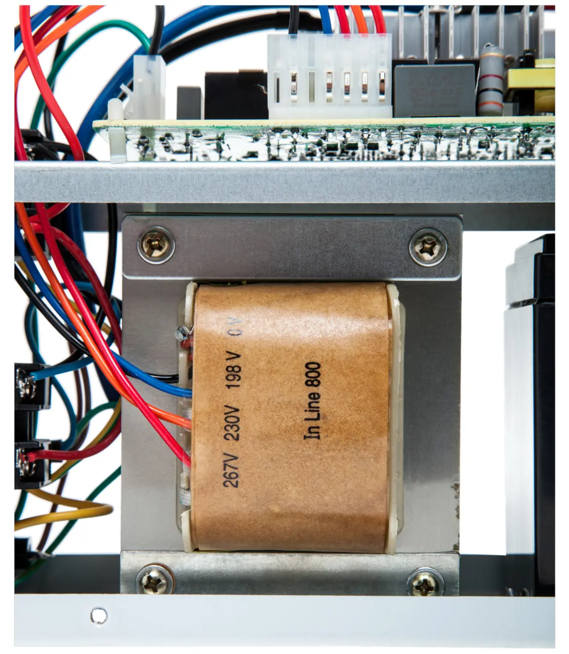 ИБП LogicPower LP8295 1700ВА на 2 евророзетки AVR 2x8.5Ач12В (1020Вт) в металлическом корпусе (черный) - фото №3