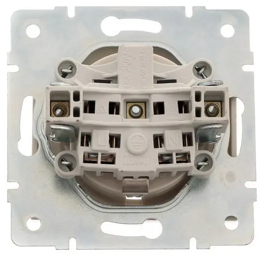Розетка Lezard Rain (703-3088-124B) із захисними шторками дітей із з/к ПБТ (перлово-білий перламутр) - фото №2