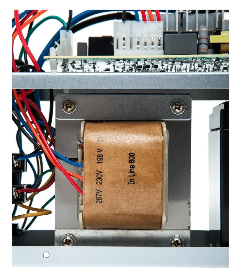 ИБП LogicPower LP 850VA - фото №3 ИБП LogicPower LP 850VA - фото №3