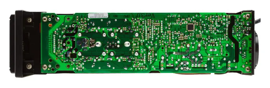 ИБП LogicPower LPM-UL825VA 577Вт - фото №3 ИБП LogicPower LPM-UL825VA 577Вт - фото №3