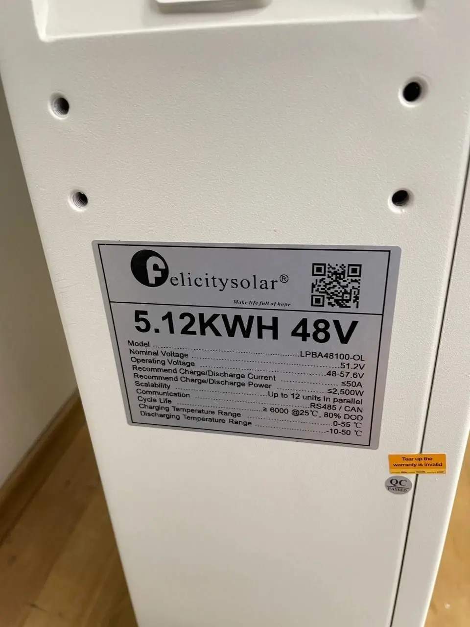 LUX-E-48100LG04 Felicity (LiFePO4 51,2V 100Ah 5kWh) - фото №6 LUX-E-48100LG04 Felicity (LiFePO4 51,2V 100Ah 5kWh) - фото №6