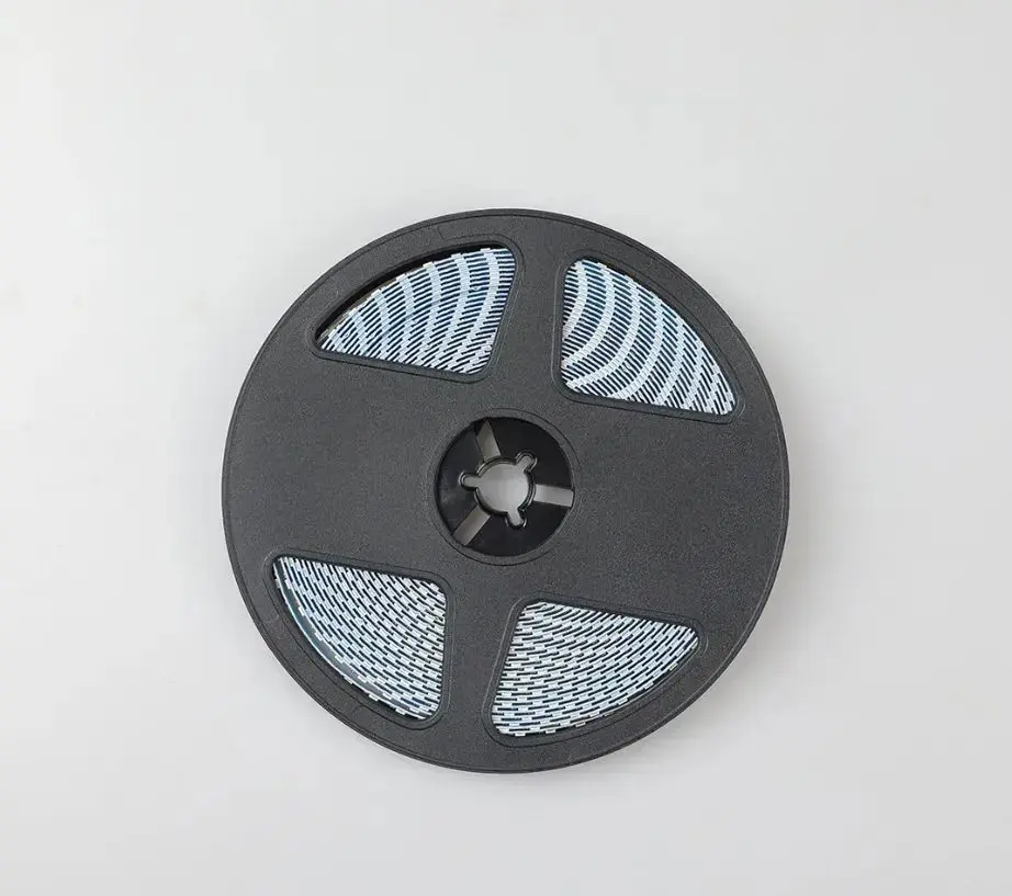 LED стрічка RISHANG 120-2835-24V-IP20 8W 700Lm 3000K 5м (RL05C0TC-L-S-WW) - фото №4