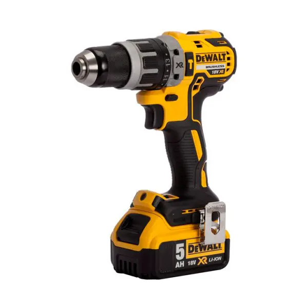 Бесщеточный аккумуляторный шуруповерт DeWALT DCD796P2 18В Бесщеточный аккумуляторный шуруповерт DeWALT DCD796P2 18В