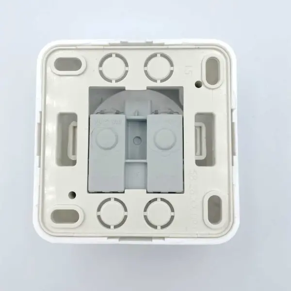 Розетка Nilson Unique біла 1-на без заземлення ( 28111015 ) - фото №3