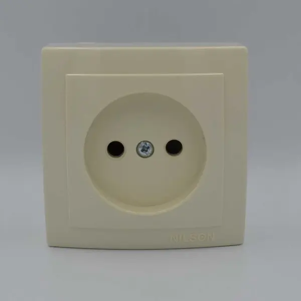 Розетка Nilson Themis кремова 1-на без заземлення ( 26121015 ) - фото №1