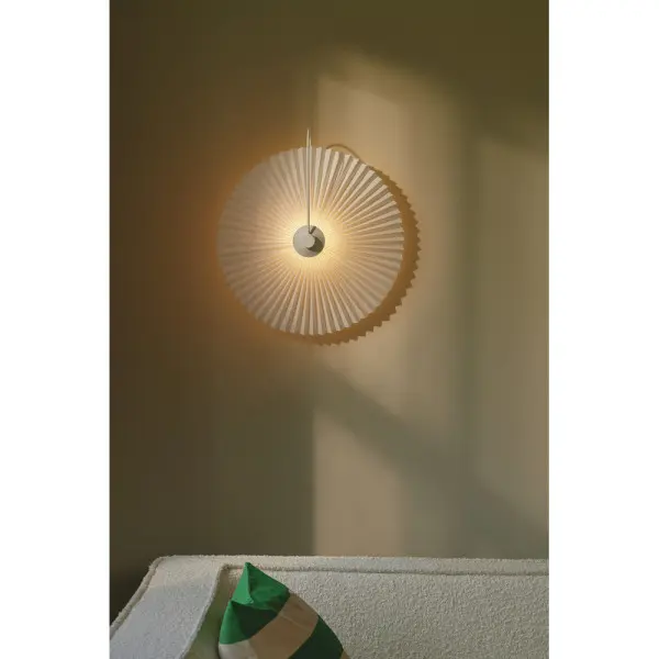 Бра, настенный светильник Nordlux 2412071001 Nadia E14 1x25W IP20 Wh - фото №2 Бра, настенный светильник Nordlux 2412071001 Nadia E14 1x25W IP20 Wh - фото №2