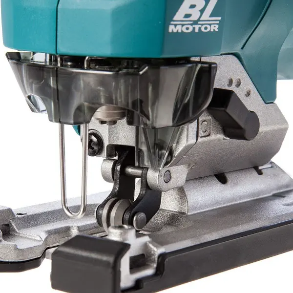 Аккумуляторный лобзик Makita DJV182Z 18В - фото №3 Аккумуляторный лобзик Makita DJV182Z 18В - фото №3