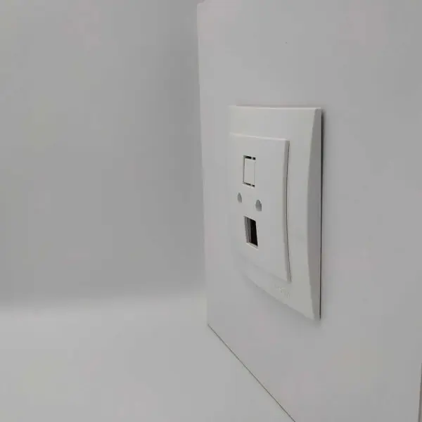 Розетка Nilson Touran біла комп'ютерна без модуля ( 24111042 ) - фото №2