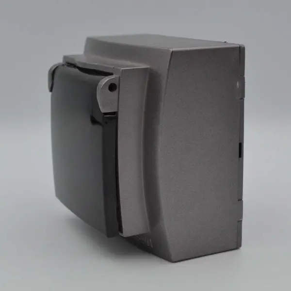 Розетка Nilson Themis антрацит 1-на з заземленням з кришкою ( 26161018 ) - фото №2