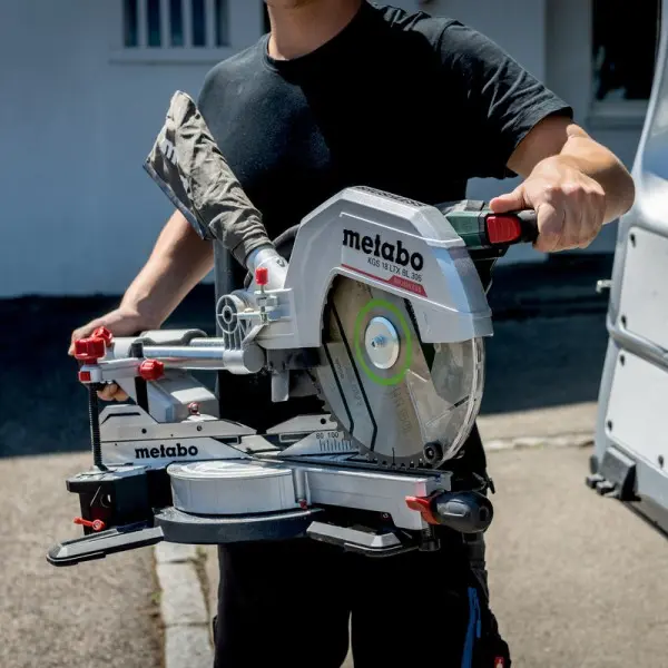 Акумуляторна торцювальна пила Metabo KGS 18 LTX BL 305 (614305810) - фото №4
