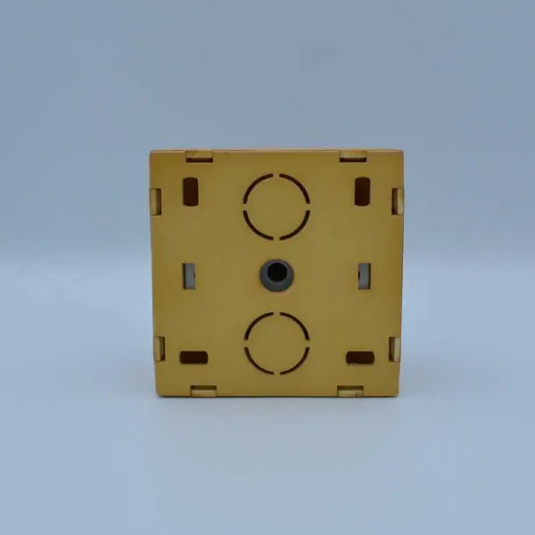 Розетка Nilson Themis клен 1-на з заземленням ( 26281017 ) - фото №3