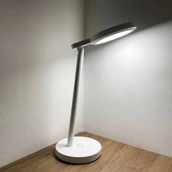 Настольная лампа с аккумулятором BARBIE 9W 4200К белая Violux ( 540002 ) - фото №1