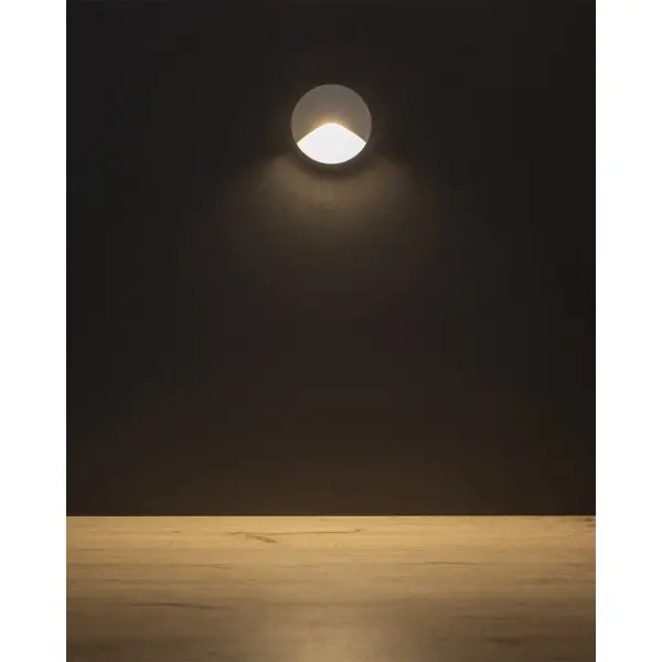 Светильник для подсветки лестницы/коридора Kanlux 39120 Exin LED 1x2.5W 3000K 50Lm IP65 белый - фото №1 Светильник для подсветки лестницы/коридора Kanlux 39120 Exin LED 1x2.5W 3000K 50Lm IP65 белый - фото №1
