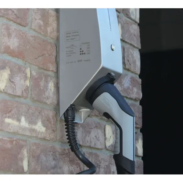 Зарядная станция для электромобилей E-line 7,2кВт 32A 1-фаза Type 1 S station (S1-32) - фото №3