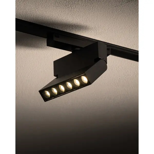 Магнітний трековий світильник Nowodvorski 11312 UT-LVM Focus Out LED 1x6W 3000K 500Lm IP20 чорний - фото №1 Магнітний трековий світильник Nowodvorski 11312 UT-LVM Focus Out LED 1x6W 3000K 500Lm IP20 чорний - фото №1