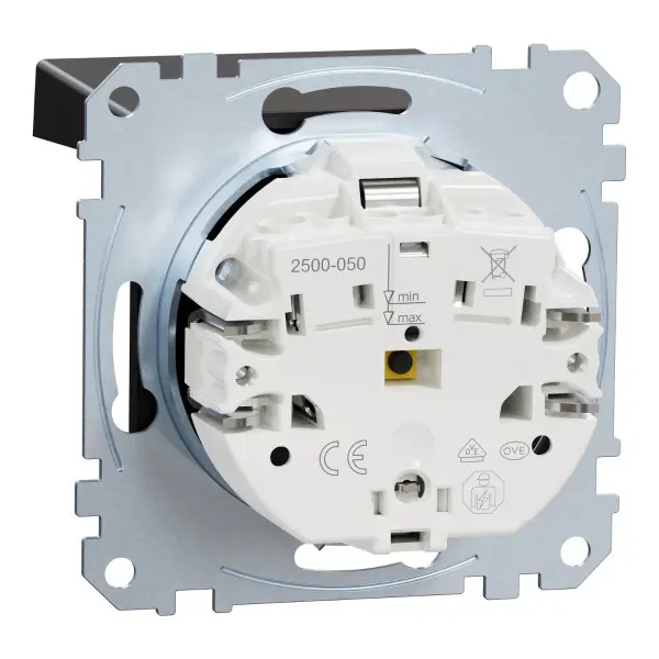 Механизм розетки SCHUKO с крышкой и защитными шторками Merten System M, MEG2310-0403 (черный матовый) - фото №2 Механизм розетки SCHUKO с крышкой и защитными шторками Merten System M, MEG2310-0403 (черный матовый) - фото №2