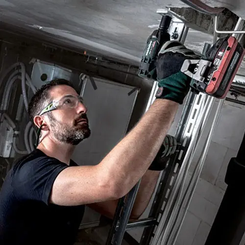 Акумуляторний ударний гайковерт Metabo SSW 18 LTX 300 BL 0-2650 об/хв 2x LiHD 4Аг (602395800) - фото №2 Акумуляторний ударний гайковерт Metabo SSW 18 LTX 300 BL 0-2650 об/хв 2x LiHD 4Аг (602395800) - фото №2