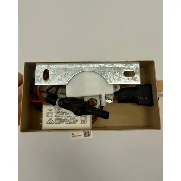 Подсветка для картин, бра, настенный светильник Reality 3238301-11 Lester Led 1x5W 4000K 400Lm IP20 - фото №2