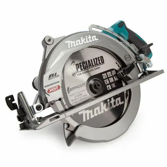 Аккумуляторная ручная дисковая пила Makita RS002GT101 XGT 40 В 260мм BL4050F+DC40RA - фото №1 Аккумуляторная ручная дисковая пила Makita RS002GT101 XGT 40 В 260мм BL4050F+DC40RA - фото №1