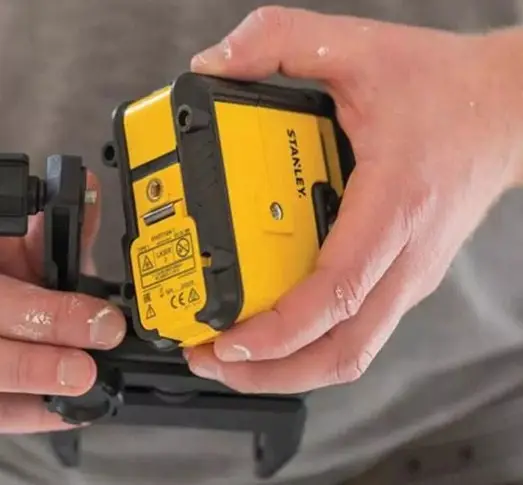 Построитель плоскостей Stanley STHT77594-1 Cross360" с зеленым лазером - фото №4