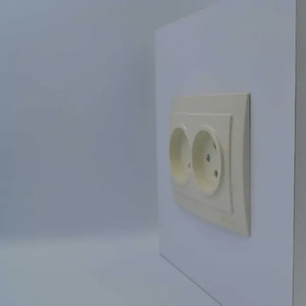 Розетка Nilson Touran кремовая 2-я без заземление ( 24121024 ) - фото №2