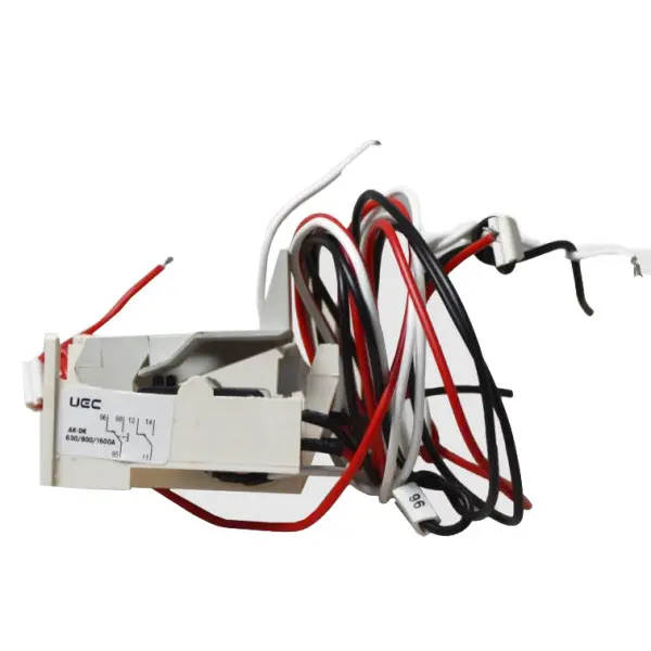 Совмещенный контакт UEC АК-DК-630/800/1600А (MCCB-U-AK-DK-0630-1600)
