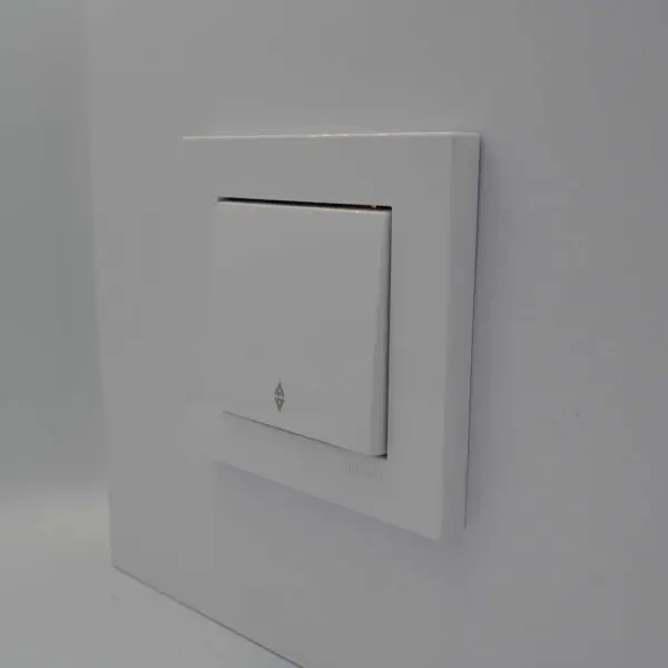 Выключатель Nilson Moda белый 1кл проходной ( 21112007 ) - фото №3