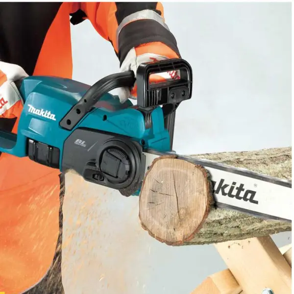 Акумуляторна ланцюгова пила Makita DUC357Z 18 В 350мм - фото №3 Акумуляторна ланцюгова пила Makita DUC357Z 18 В 350мм - фото №3