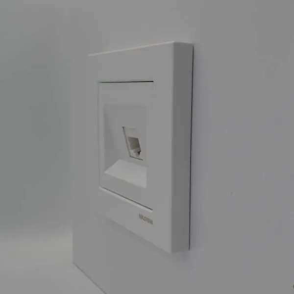 Розетка Nilson Moda біла комп'ютерна CAT6e RJ45 ( 21112045 ) - фото №2