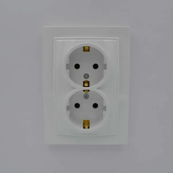 Розетка Nilson Thor біла 2-на з заземленням ( 27111025 ) - фото №3