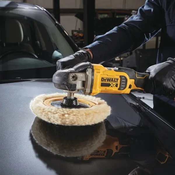 Акумуляторна шліфувальна машина DeWALT DCM849P2 18В - фото №9 Акумуляторна шліфувальна машина DeWALT DCM849P2 18В - фото №9