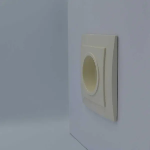 Розетка Nilson Touran кремова 1-я без заземления ( 24121015 ) - фото №2