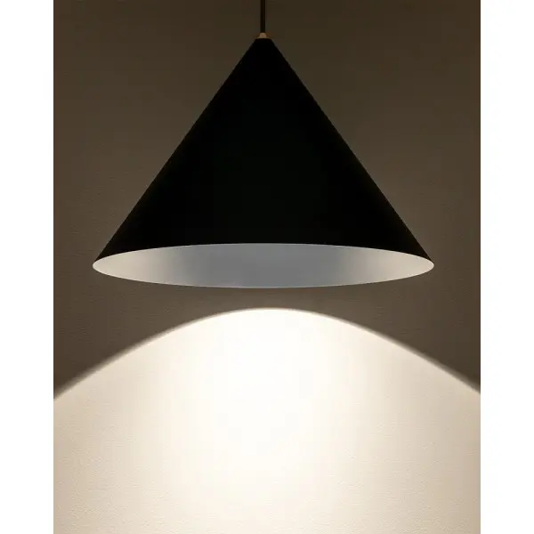 Подвесной светильник, люстра Nowodvorski 8001 Zenith M GU10 1x20W IP20 черный - фото №1 Подвесной светильник, люстра Nowodvorski 8001 Zenith M GU10 1x20W IP20 черный - фото №1