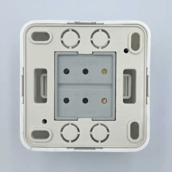 Выключатель Nilson Unique белый кнопка ( 28111012 ) - фото №3